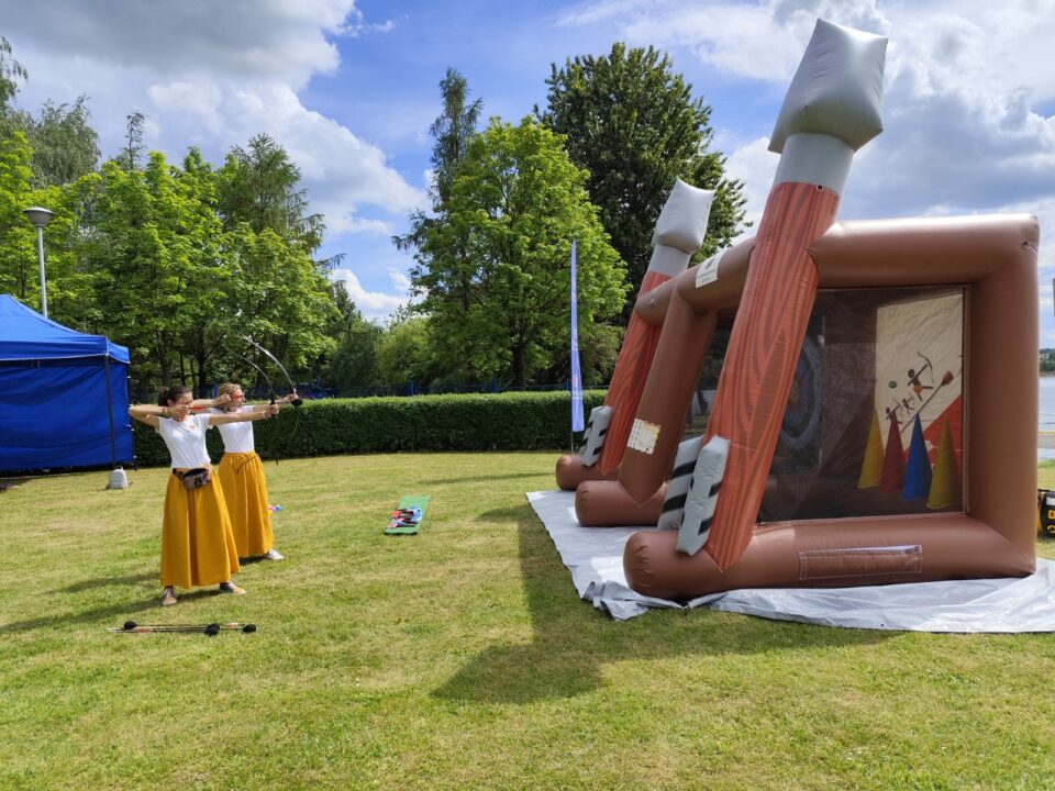 Strzelanie z łuku na evencie